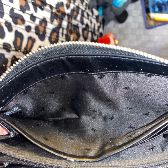 MICHAEL KORS SMARTPHONE WALLET - Picture 7 of 15